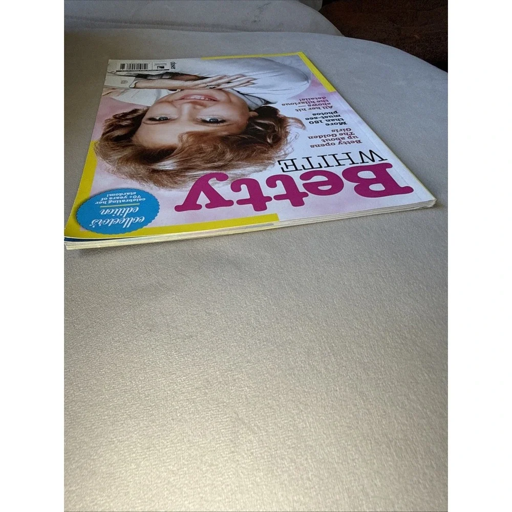 Betty White Closer Collector's Edition Magazine‎ 2018 Hollywood legend Collector